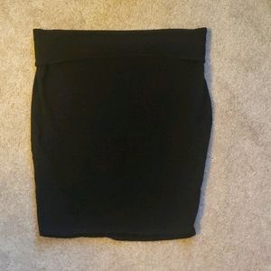 Torrid size 1 blk pencil skirt
